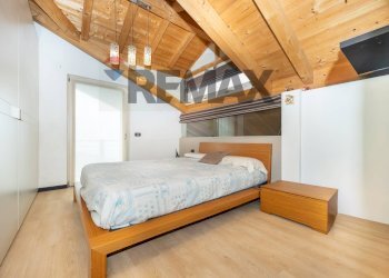 Camera / camera da letto - Villa Via Vignola
 
118, Carlazzo - foto 14