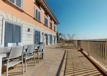 Terrazza - Villa Via Nannoni
 
100, Massarosa - foto 13