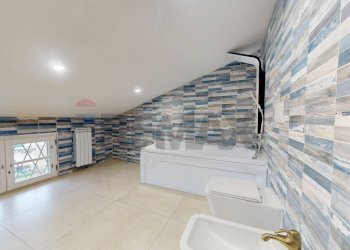 Bagno - Villa Via Nannoni
 
100, Massarosa - foto 51