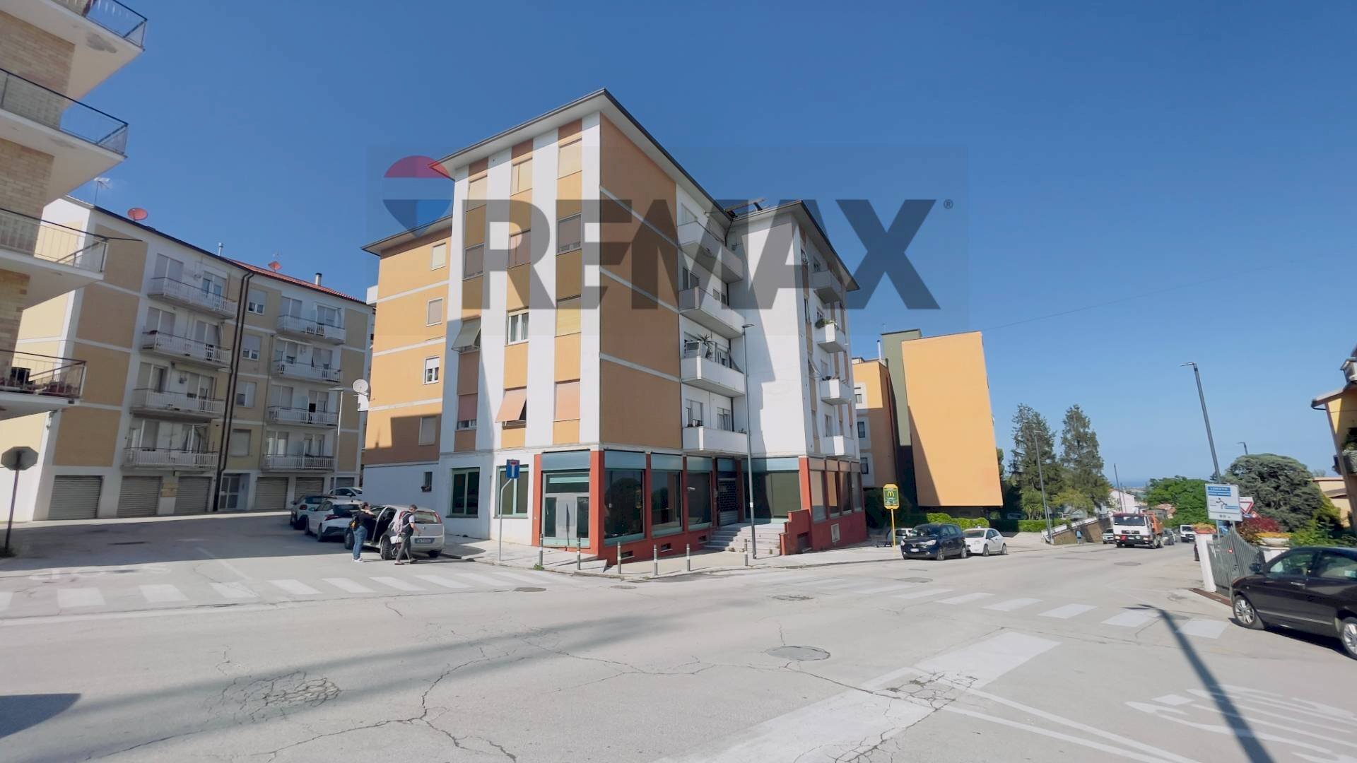 Edificio all\'aperto - Four-room apartment VIA ANSELMINI
 
5, Recanati - photo 2