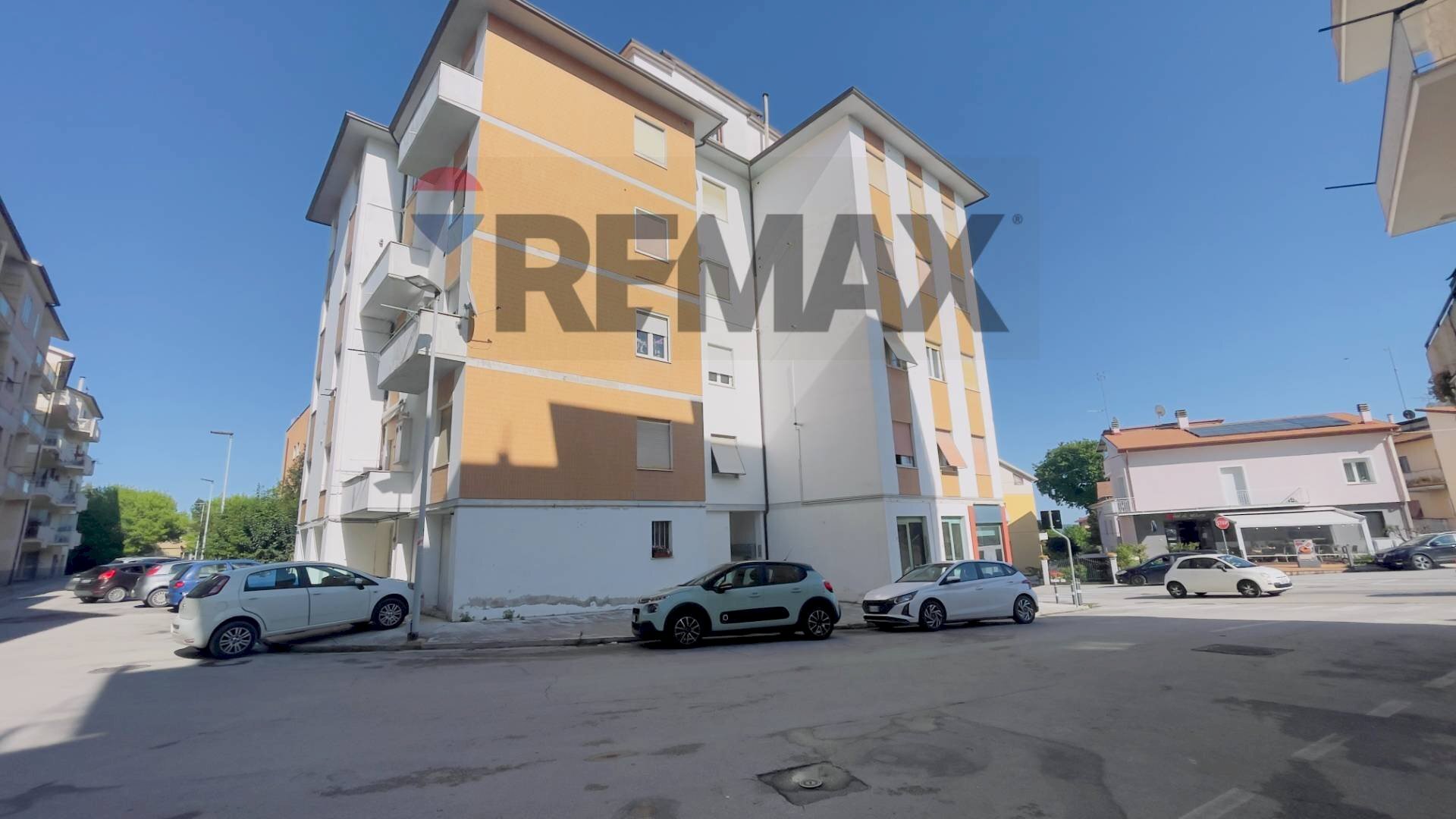 Edificio all\'aperto - Four-room apartment VIA ANSELMINI
 
5, Recanati - photo 3