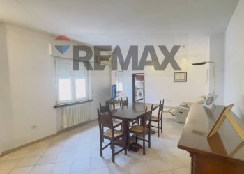 Sala da pranzo - Four-room apartment VIA ANSELMINI
 
5, Recanati - photo 10