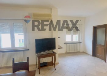 Soggiorno - Four-room apartment VIA ANSELMINI
 
5, Recanati - photo 15