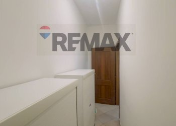 Bagno - Four-room apartment VIA ANSELMINI
 
5, Recanati - photo 27