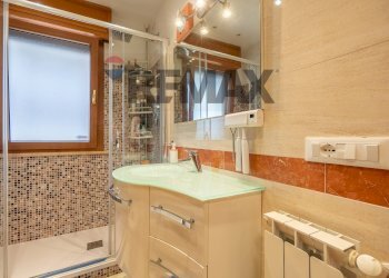 Bagno - Bilocale Via Carlo Dapporto
 
24, Roma - foto 28