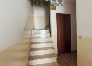 Scale - Casa semi indipendente corso umberto primo
 
43, Roggiano Gravina - foto 8