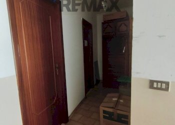 Hall / corridoio - Casa semi indipendente corso umberto primo
 
43, Roggiano Gravina - foto 9