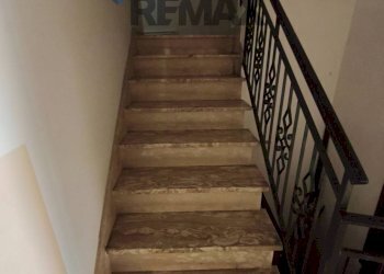 Scale - Casa semi indipendente corso umberto primo
 
43, Roggiano Gravina - foto 14