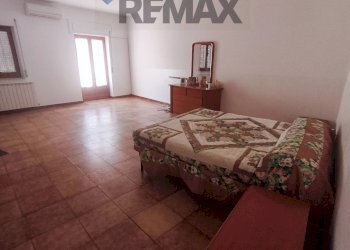 Camera / camera da letto - Casa semi indipendente corso umberto primo
 
43, Roggiano Gravina - foto 29