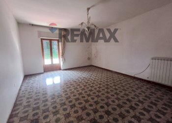 Stanza vuota - Casa semi indipendente corso umberto primo
 
43, Roggiano Gravina - foto 33
