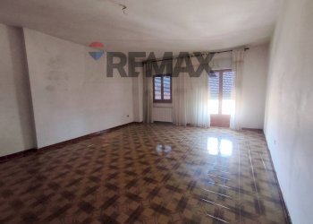 Stanza vuota - Casa semi indipendente corso umberto primo
 
43, Roggiano Gravina - foto 37