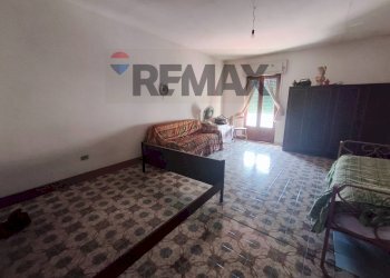 Camera / camera da letto - Casa semi indipendente corso umberto primo
 
43, Roggiano Gravina - foto 41