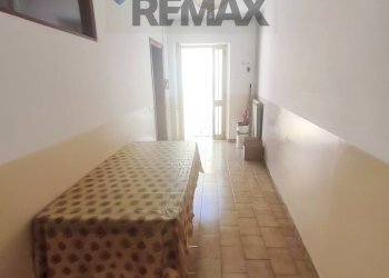 Hall / corridoio - Casa semi indipendente corso umberto primo
 
43, Roggiano Gravina - foto 55