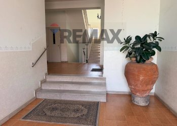 Ricezione / Lobby - Quadrilocale VIA CONSOLAZIONE
 
102, Aci Catena - foto 2