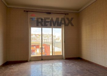 Stanza vuota - Quadrilocale VIA CONSOLAZIONE
 
102, Aci Catena - foto 15