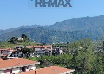 Vista delle montagne - Bilocale via Monteforte Banco
 
SNC, Calatabiano - foto 41