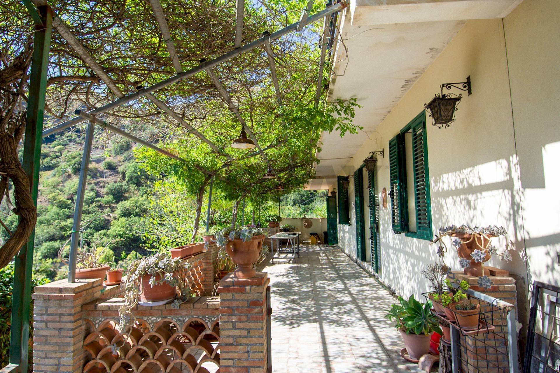 Terrazza - Villa contrada ziretto
 
snc, Castelmola - foto 2
