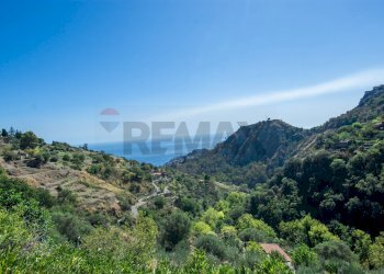 Vista delle montagne - Villa contrada ziretto
 
snc, Castelmola - foto 35