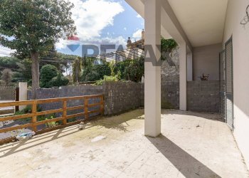 Terrazza - Casa indipendente Via Giuseppe Garibaldi
 
307, Viagrande - foto 9