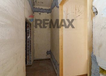 Hall / corridoio - Casa indipendente Via Giuseppe Garibaldi
 
307, Viagrande - foto 31