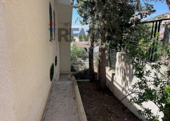 Balcone - Independent house Via Sant'Antonio
 
4, Monte Sant'Angelo - photo 7