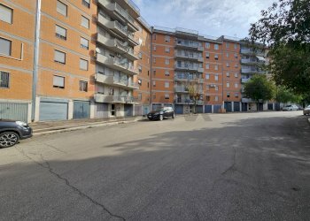 Edificio all\'aperto - Four-room apartment Lucera - photo 1