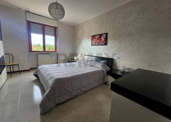 Camera / camera da letto - Four-room apartment Lucera - photo 15
