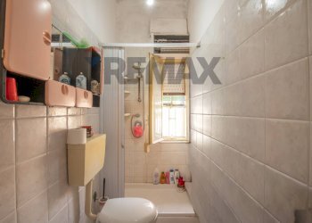 Bagno - Casa indipendente Vicolo secondo di via Grottasanta
 
40, Siracusa - foto 23