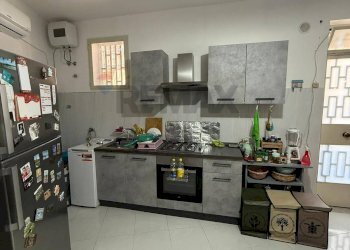 Cucina - Three-room apartment Via Ciccio Carrà Trigali
 
3, Lentini - photo 1
