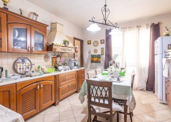 Cucina - Casa indipendente Via Porta Siracusana, Lentini - foto 26