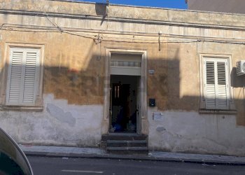 Edificio all\'aperto - Independent house Giuseppe Garibaldi
 
59, Carlentini - photo 1