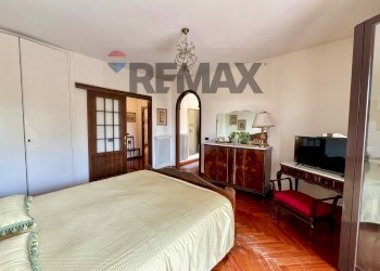 Camera / camera da letto - Villa a Schiera Gregorio Mendel
 
49, Caserta - foto 32