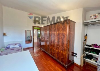 Camera / camera da letto - Villa a Schiera Gregorio Mendel
 
49, Caserta - foto 51