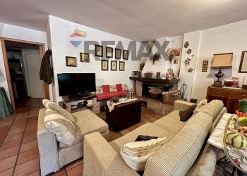 Soggiorno - Villa a Schiera Gregorio Mendel
 
49, Caserta - foto 68