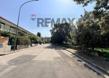 Edificio all\'aperto - Villa a Schiera Gregorio Mendel
 
49, Caserta - foto 81