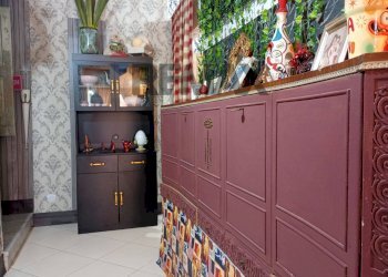 parte dell\'arredo in vendita - Casa semi indipendente MADONNA DI POMEI
 
1unico, Caserta - foto 17