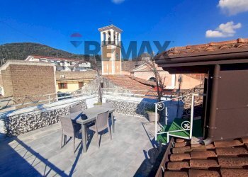 Terrazza - Casa semi indipendente MADONNA DI POMEI
 
1unico, Caserta - foto 92