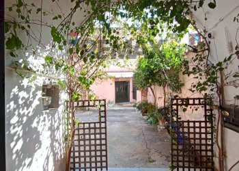 Edificio all\'aperto - Casa semi indipendente MADONNA DI POMEI
 
1unico, Caserta - foto 94