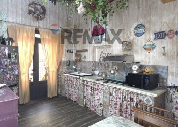 Cucina - Casa semi indipendente MADONNA DI POMEI
 
1unico, Caserta - foto 107