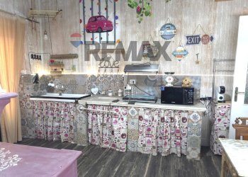 Cucina - Casa semi indipendente MADONNA DI POMEI
 
1unico, Caserta - foto 122