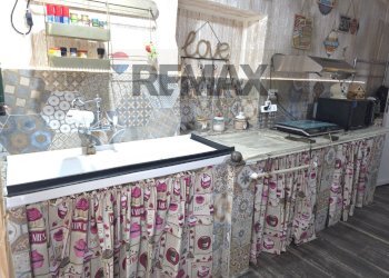 Cucina - Casa semi indipendente MADONNA DI POMEI
 
1unico, Caserta - foto 131