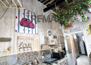 Cucina - Casa semi indipendente MADONNA DI POMEI
 
1unico, Caserta - foto 134