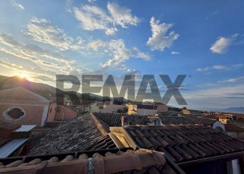 Edificio all\'aperto - Semi-detached house MADONNA DI POMEI
 
1unico, Caserta - photo 177