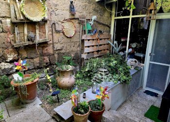 Giardino - Casa semi indipendente MADONNA DI POMEI
 
1unico, Caserta - foto 3