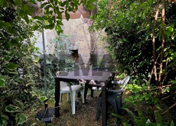 Giardino - Casa semi indipendente MADONNA DI POMEI
 
1unico, Caserta - foto 174