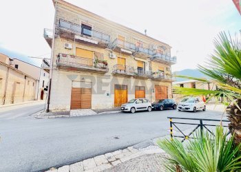 Edificio all\'aperto - Appartamento Via Guglielmo Marconi
 
39, Pietramelara - foto 3