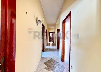 Hall / corridoio - Appartamento Via Guglielmo Marconi
 
39, Pietramelara - foto 20