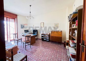 Ufficio - Appartamento Via Guglielmo Marconi
 
39, Pietramelara - foto 51