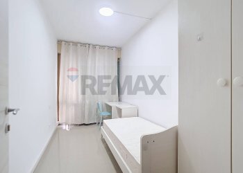 Camera / camera da letto - Non-buildable land Piazza Alcide de Gasperi
 
65, Padova - photo 17