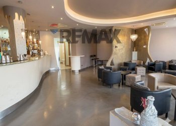 Soggiorno - Cafeteria - Cold Bar Via S. Martino, Darfo Boario Terme - photo 1